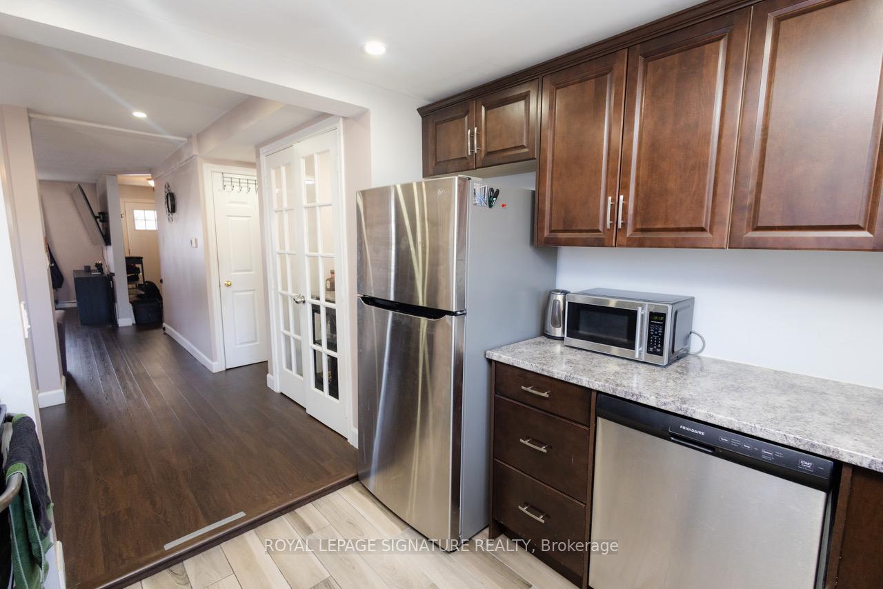 Photo 17 of 317 Britannia Avenue, Hamilton, Homeside — HOMEH