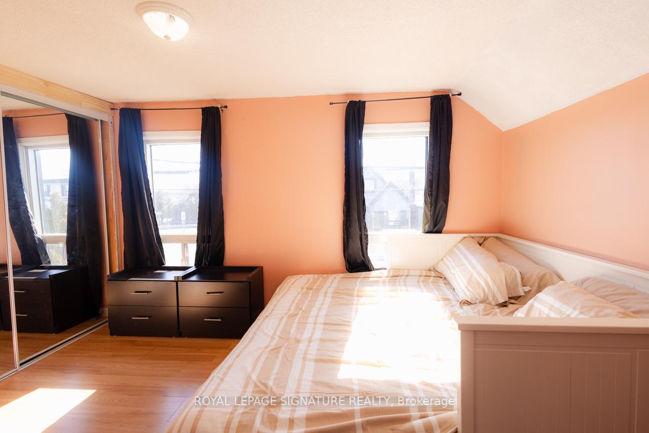 Photo 21 of 317 Britannia Avenue, Hamilton, Homeside — HOMEH