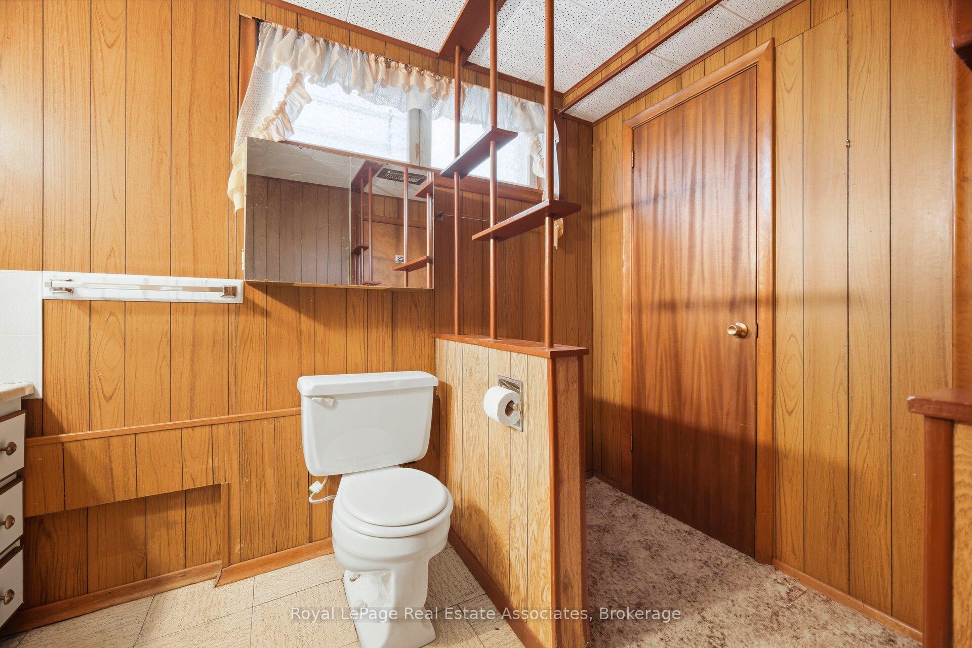 Photo 46 of 193 Kingsview Boulevard, Etobicoke, Kingsview Village-The Westway — HOMEH