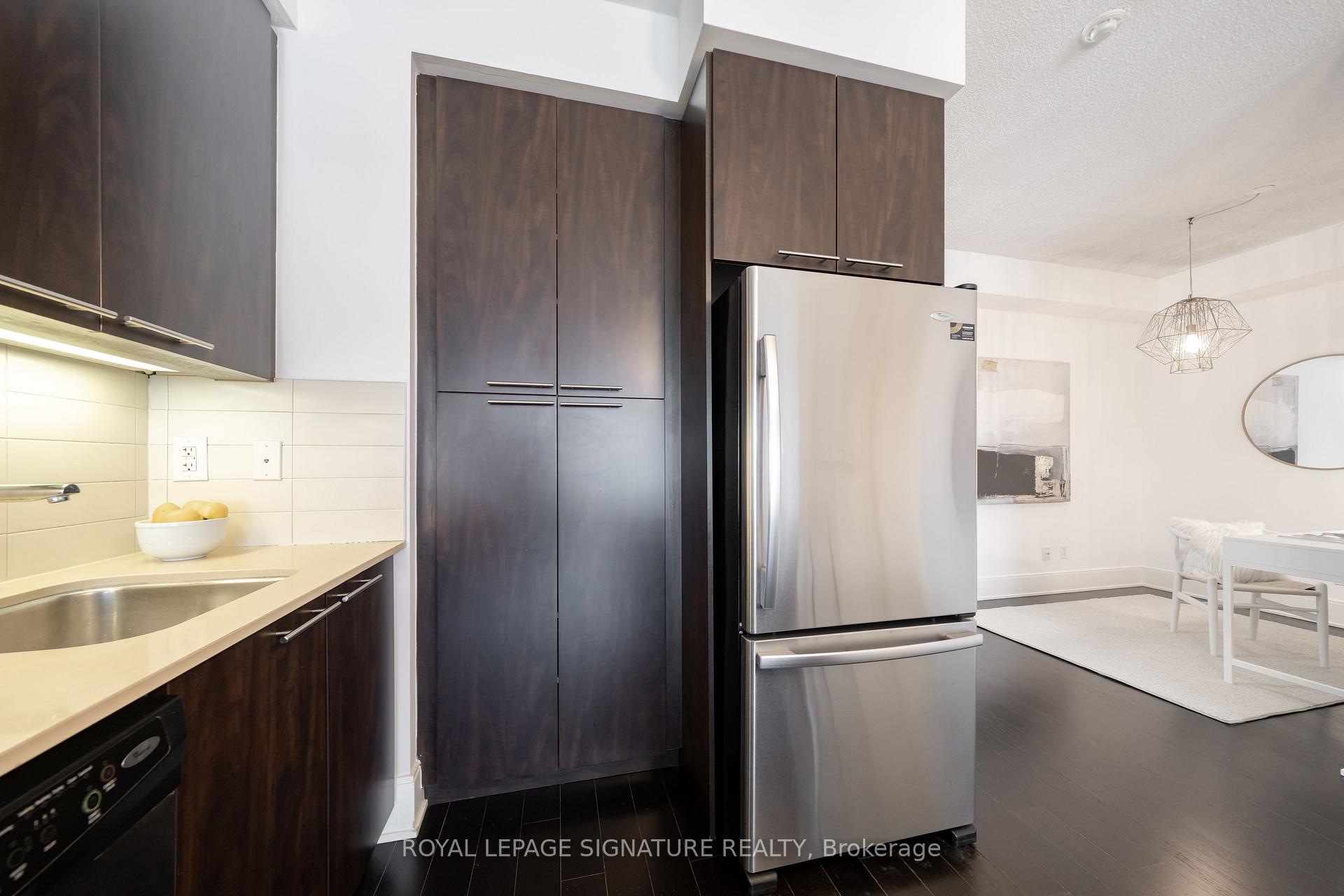 Photo 14 of Unit 1901, 25 Broadway Avenue, Toronto, Mount Pleasant West — HOMEH
