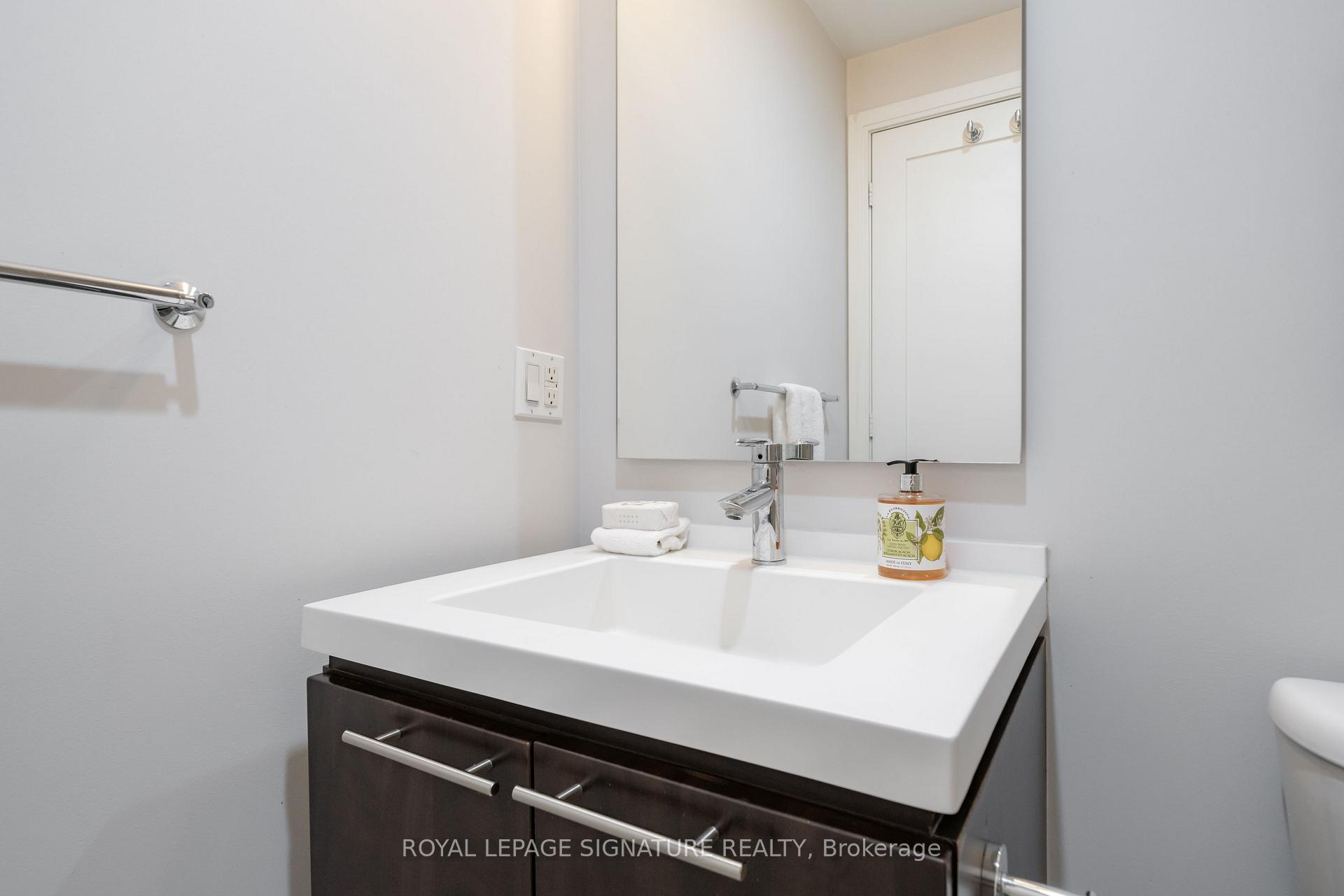 Photo 29 of Unit 1901, 25 Broadway Avenue, Toronto, Mount Pleasant West — HOMEH