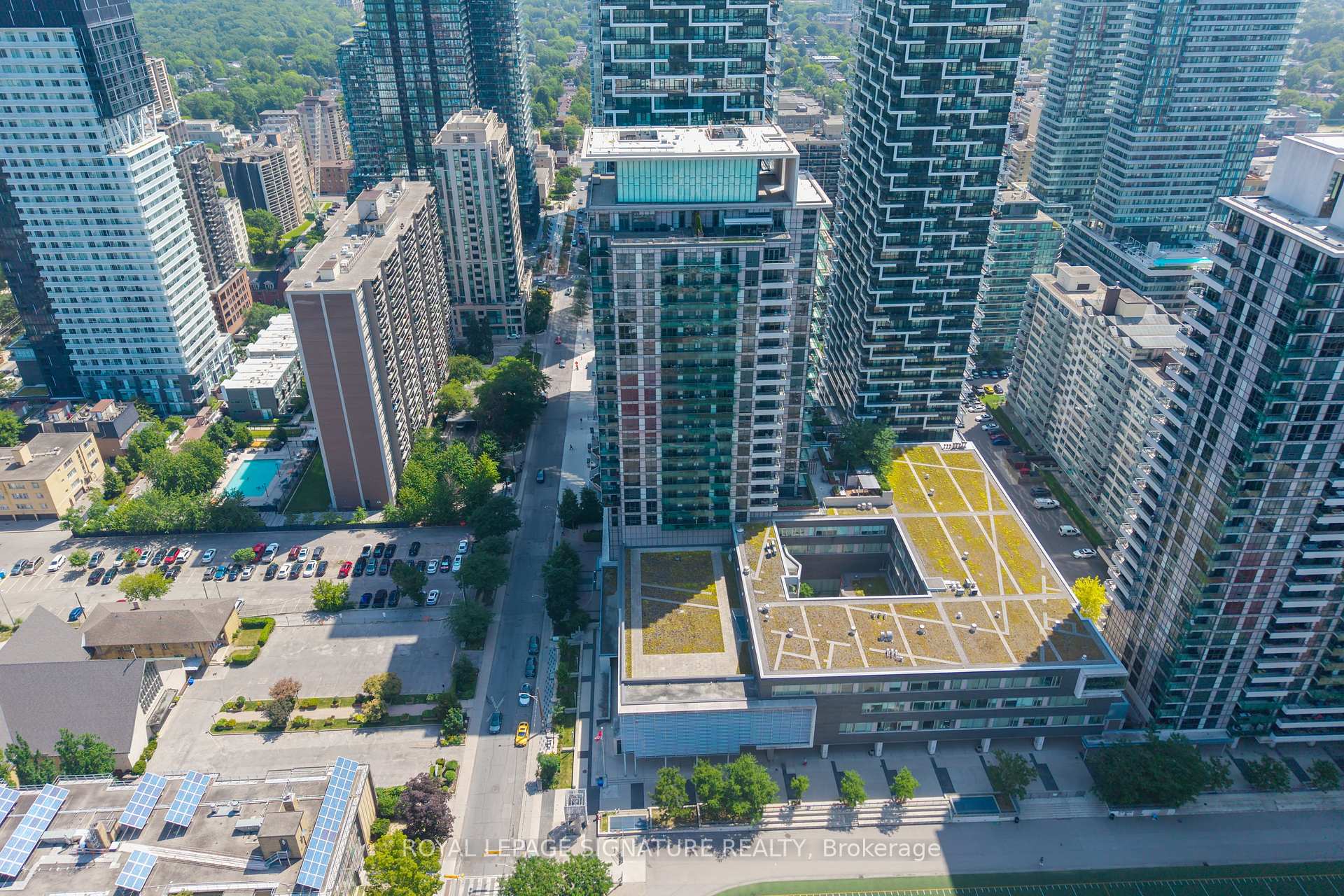 Photo 36 of Unit 1901, 25 Broadway Avenue, Toronto, Mount Pleasant West — HOMEH