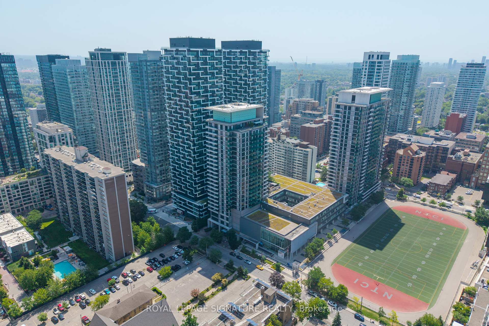 Photo 38 of Unit 1901, 25 Broadway Avenue, Toronto, Mount Pleasant West — HOMEH