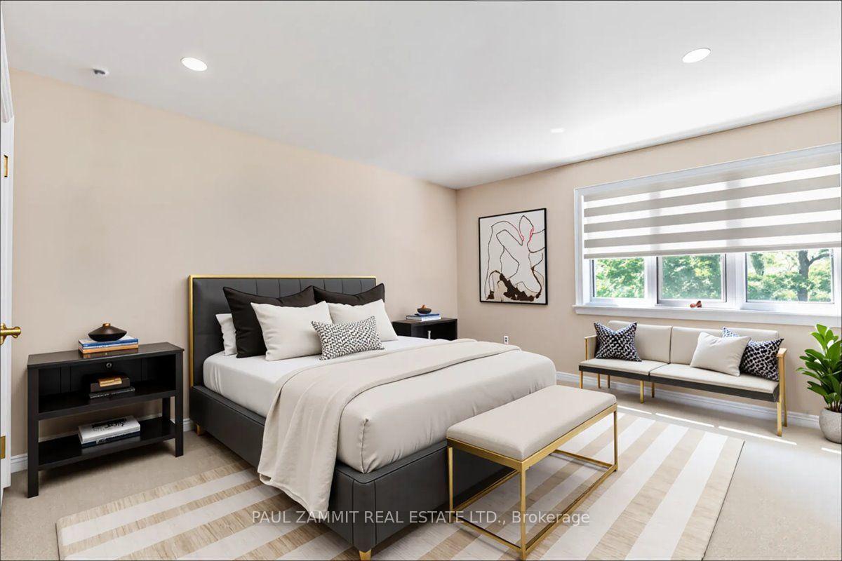 Photo 19 of 12 Old English Lane, Markham, Bayview Glen — HOMEH