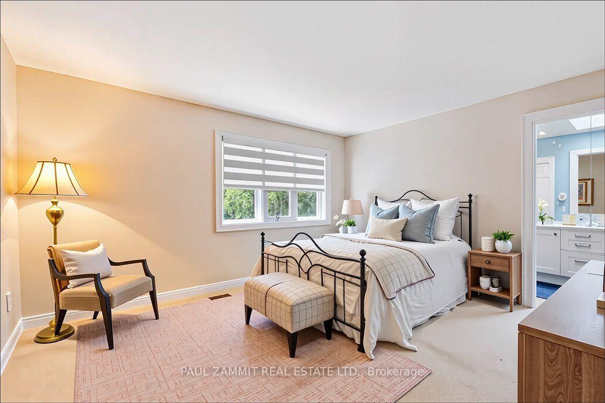 Photo 21 of 12 Old English Lane, Markham, Bayview Glen — HOMEH