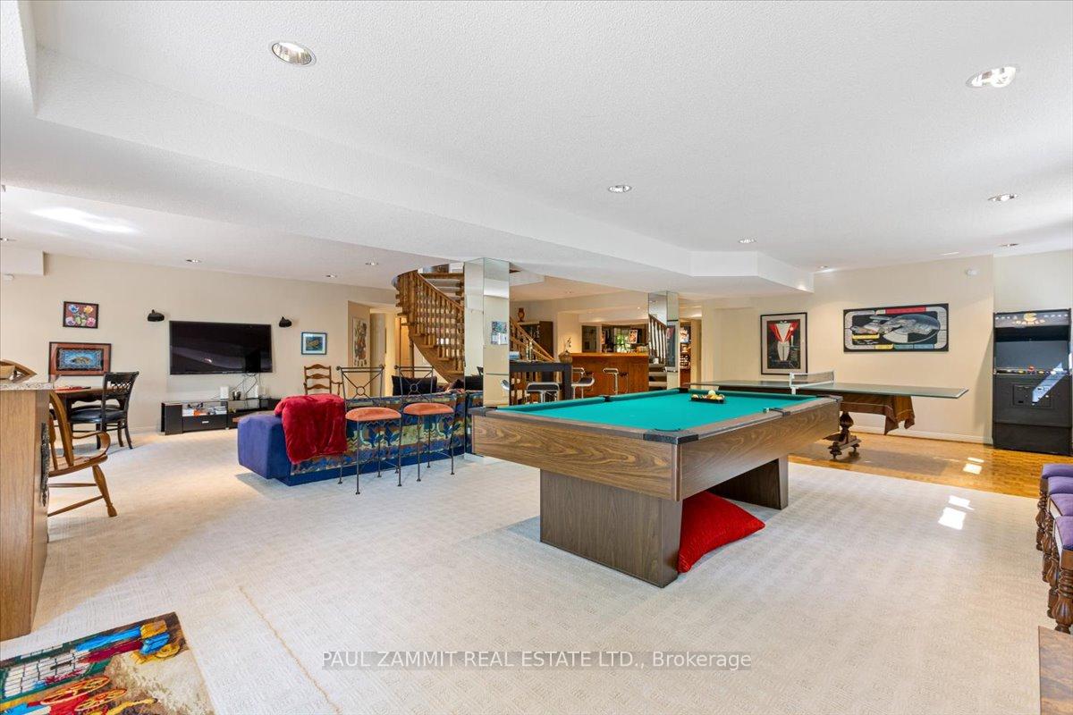 Photo 23 of 12 Old English Lane, Markham, Bayview Glen — HOMEH