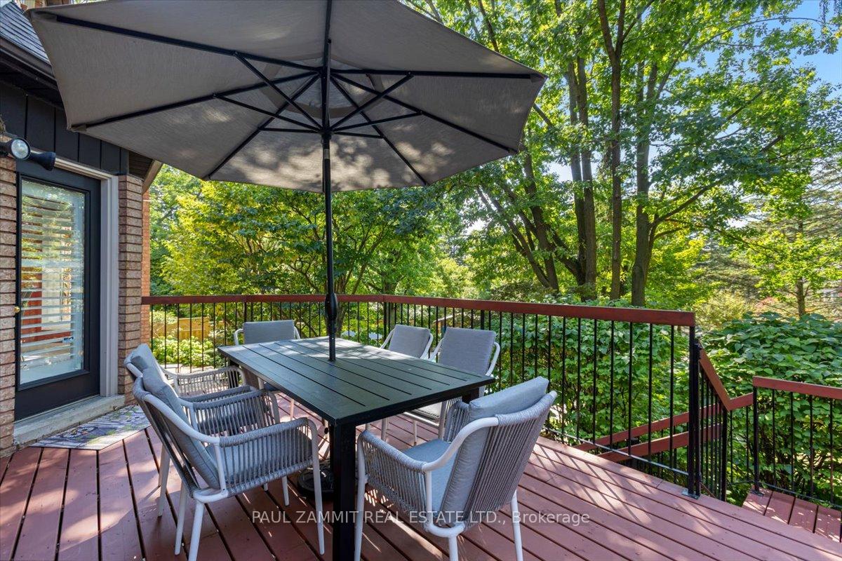 Photo 41 of 12 Old English Lane, Markham, Bayview Glen — HOMEH