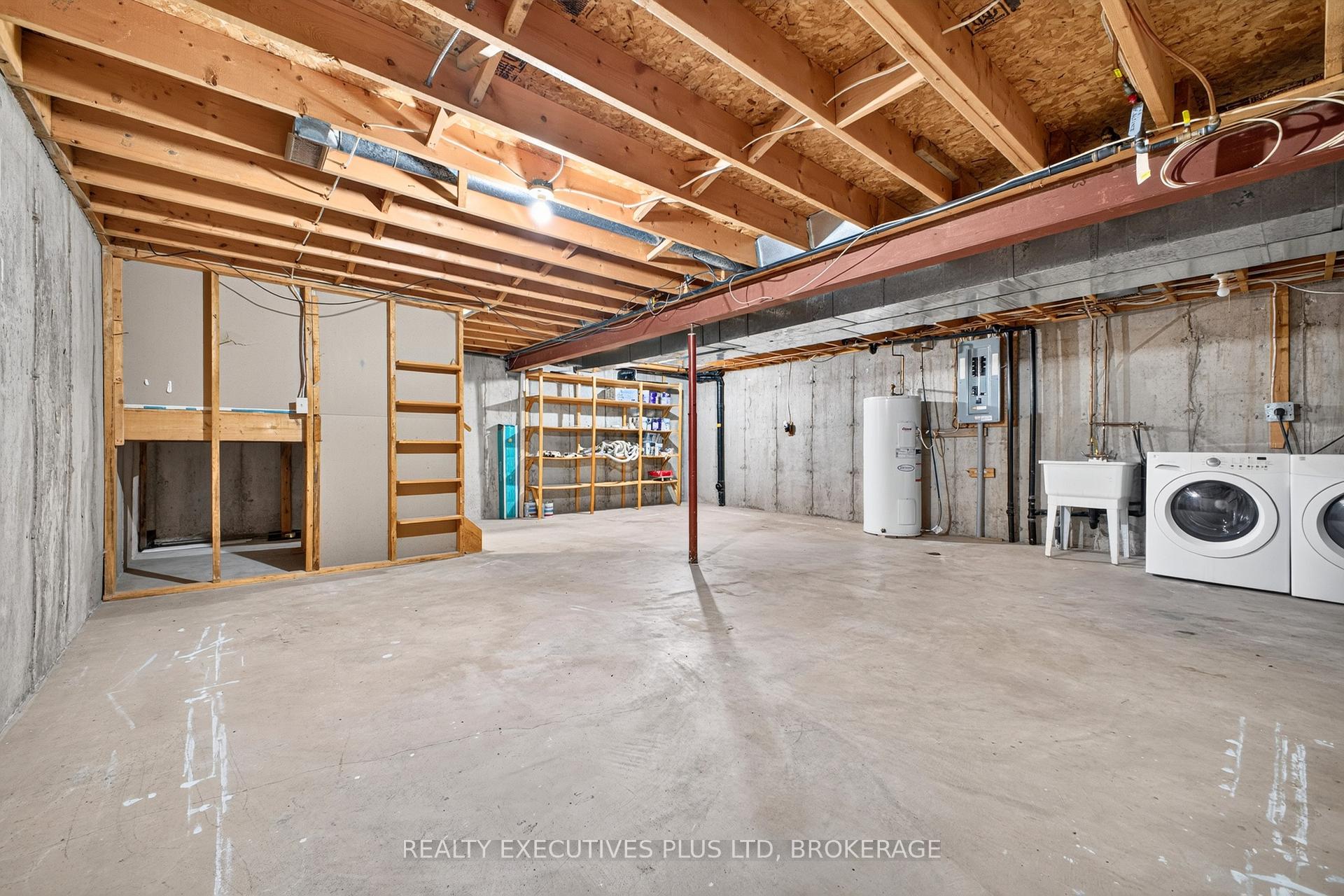 Photo 26 of Unit 6, 6044 Swayze Drive, Niagara Falls, Church's Lane — HOMEH