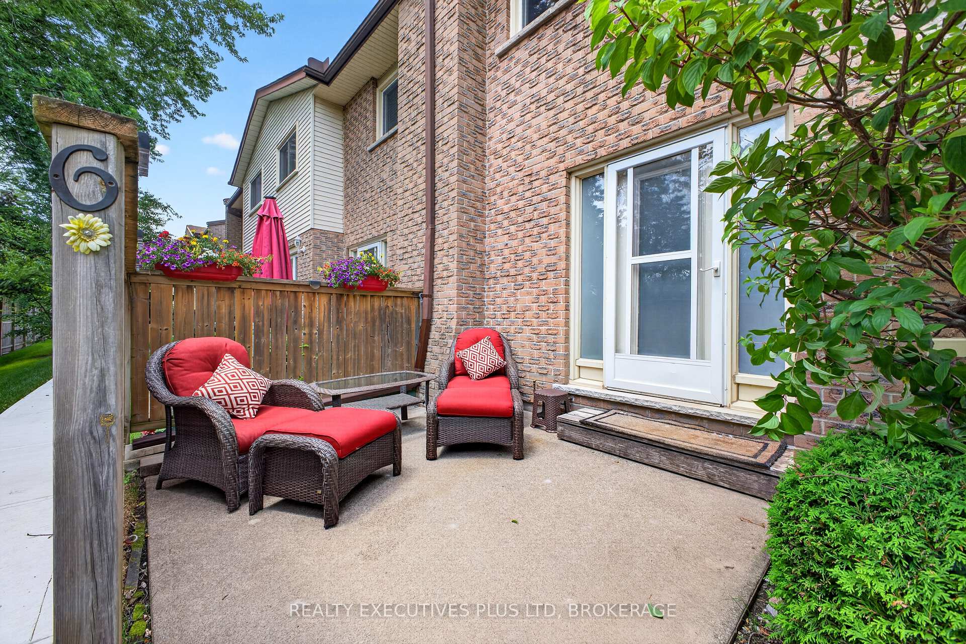 Photo 29 of Unit 6, 6044 Swayze Drive, Niagara Falls, Church's Lane — HOMEH