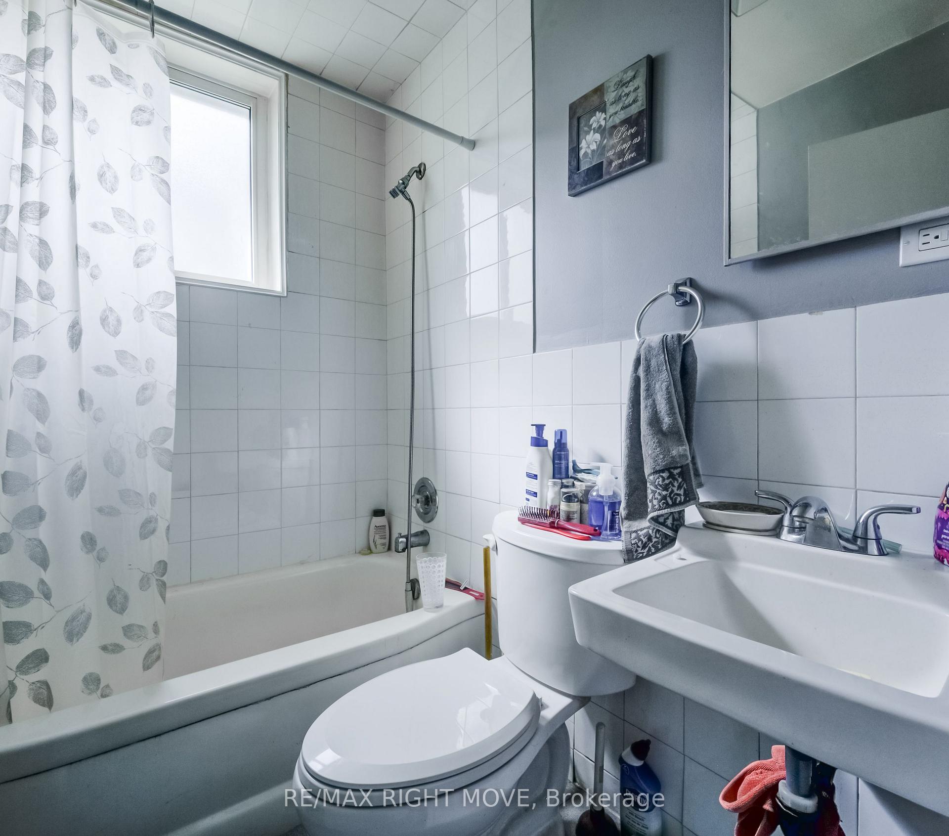 Photo 23 of 125 Schlueter Street, Cambridge, Preston North — HOMEH