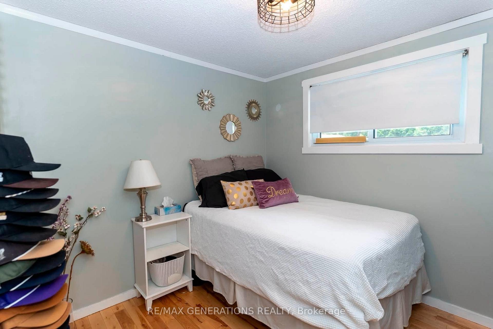 Photo 21 of 473 Tupper Street, Thunder Bay, College Heights — HOMEH