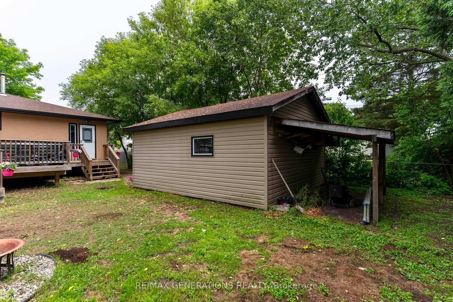 Photo 37 of 473 Tupper Street, Thunder Bay, College Heights — HOMEH