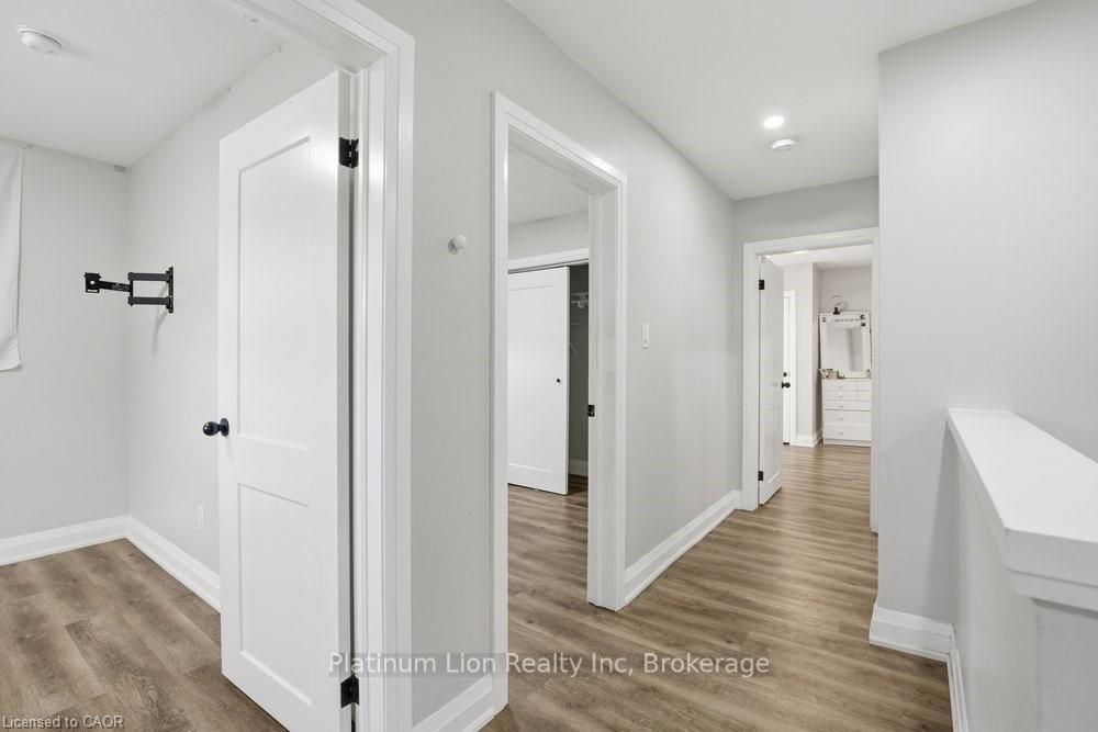 Photo 10 of Unit 2, 773 Lawrence Road, Hamilton, Bartonville — HOMEH
