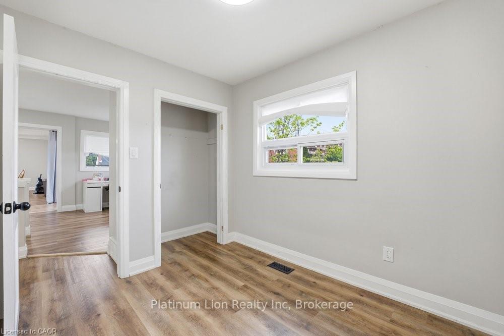 Photo 12 of Unit 2, 773 Lawrence Road, Hamilton, Bartonville — HOMEH