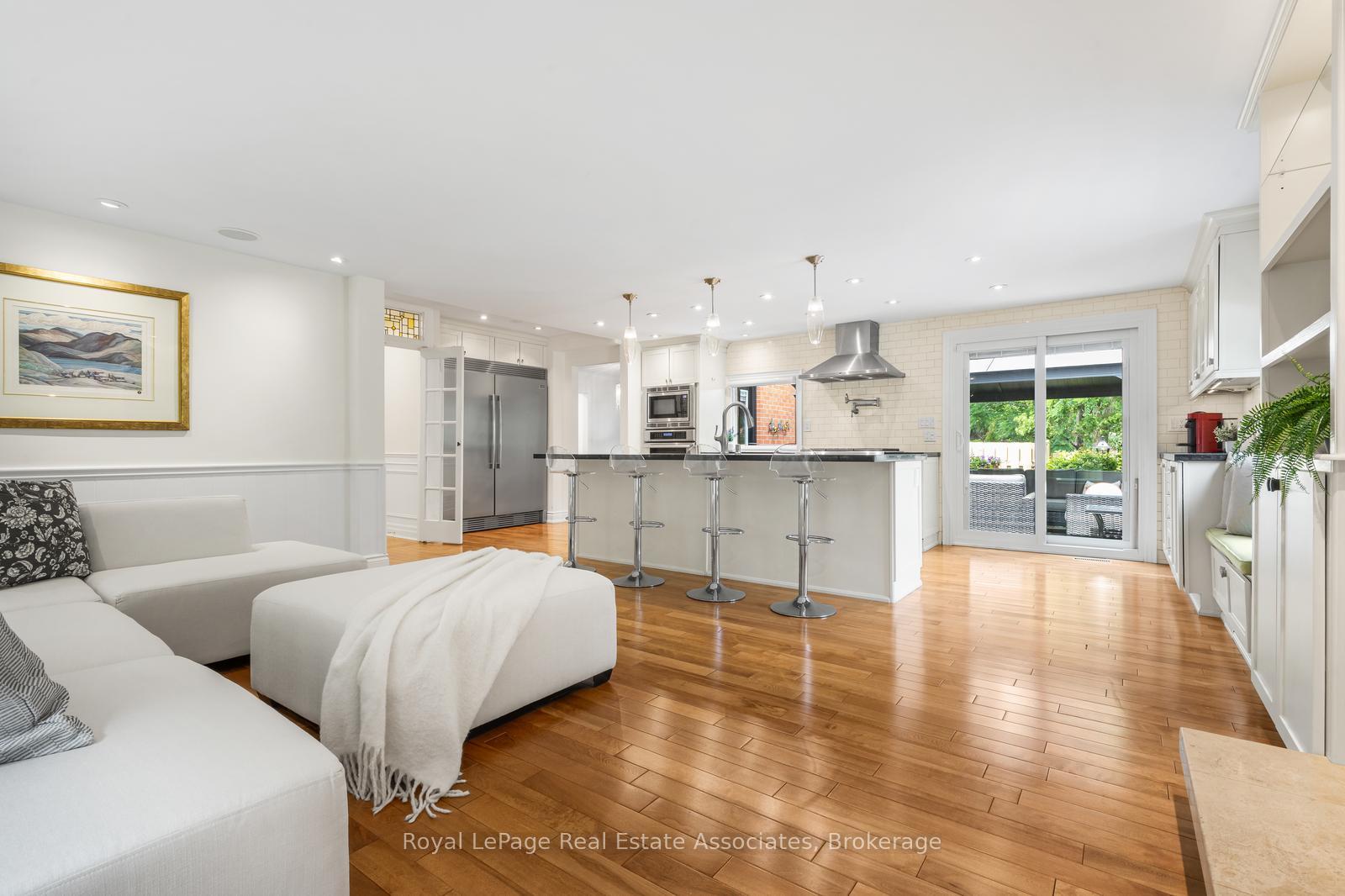 Photo 15 of 3075 Council Ring Road, Mississauga, Erin Mills — HOMEH