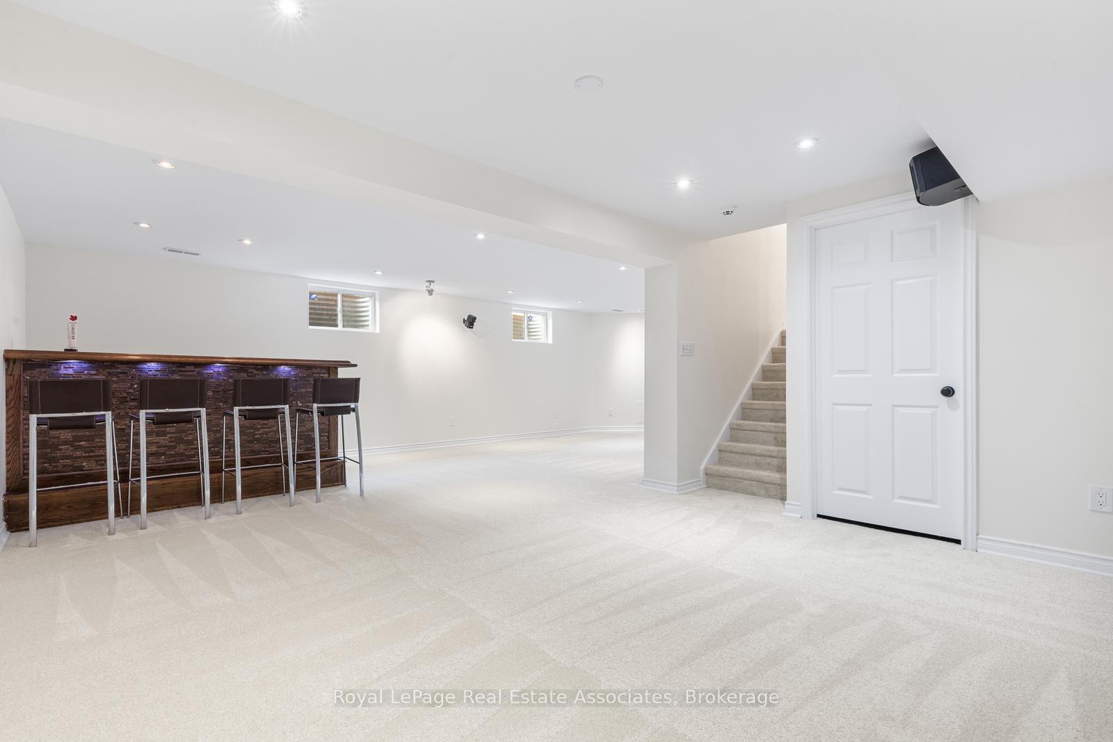Photo 38 of 3075 Council Ring Road, Mississauga, Erin Mills — HOMEH