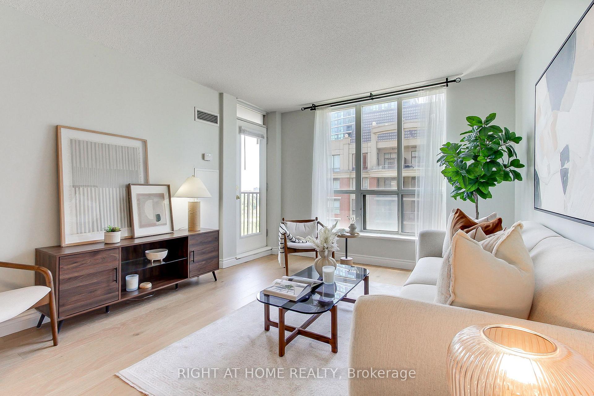Photo 2 of Unit 907, 55 Harrison Garden Boulevard, North York, Willowdale East — HOMEH