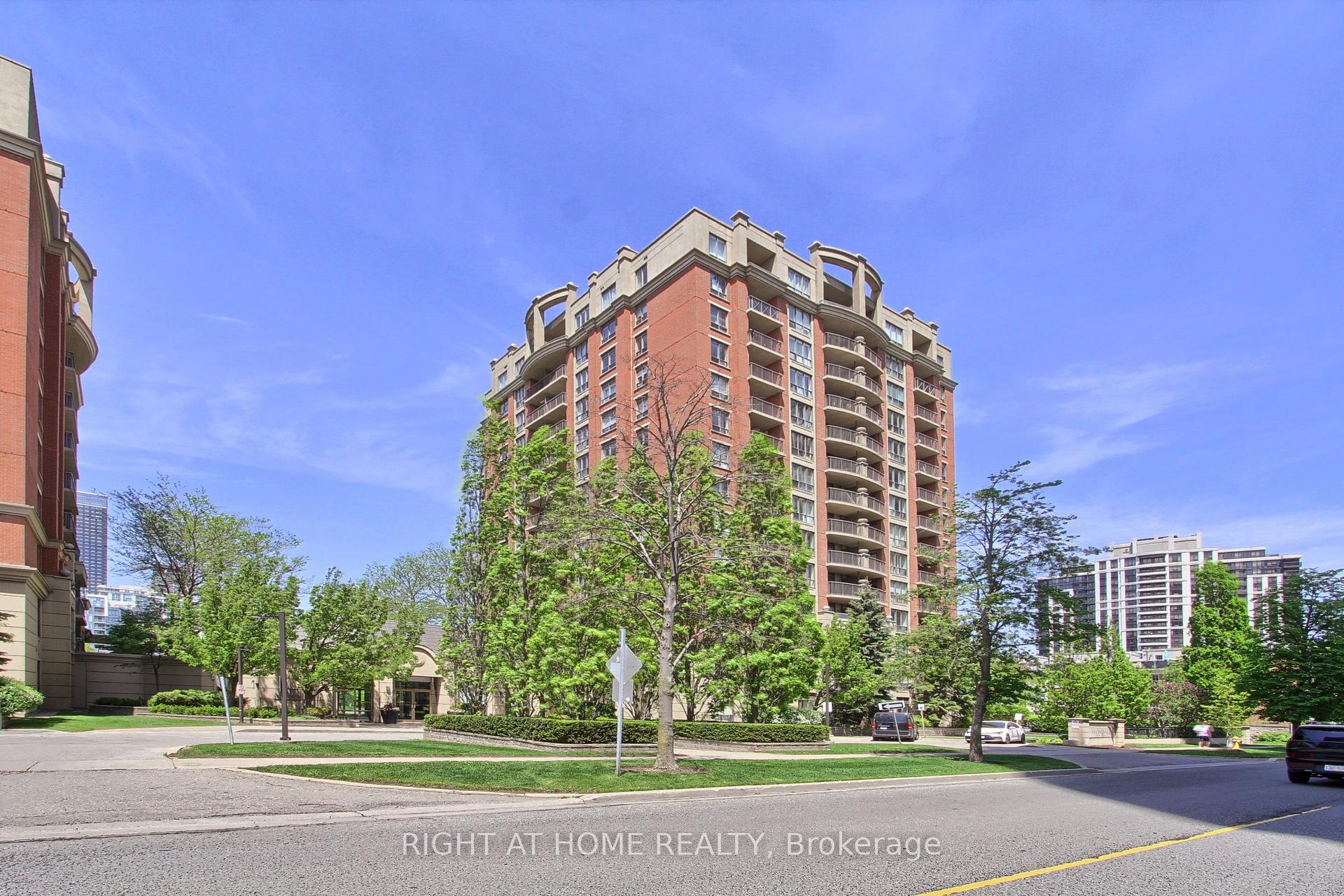 Photo 17 of Unit 907, 55 Harrison Garden Boulevard, North York, Willowdale East — HOMEH