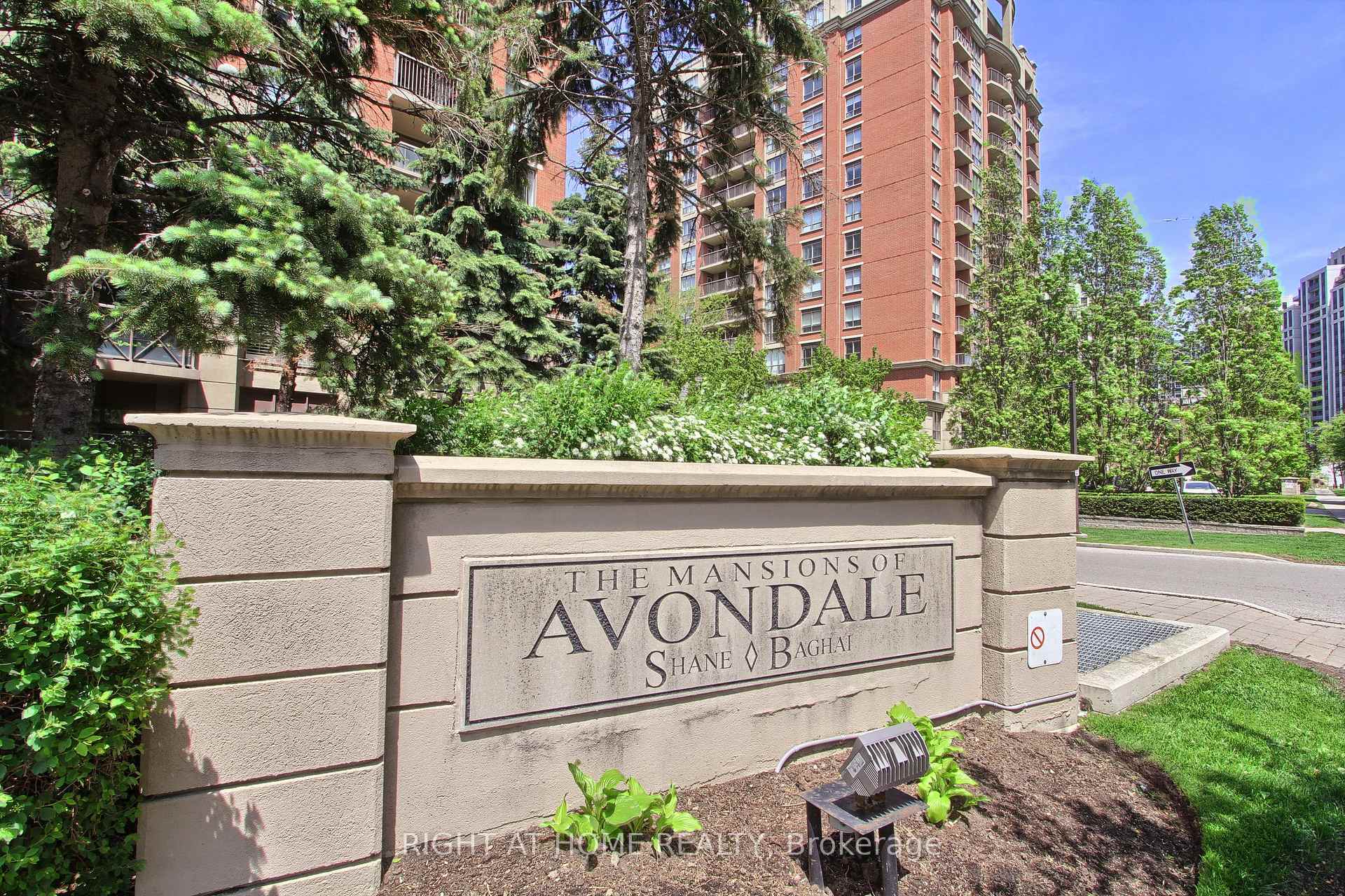 Photo 18 of Unit 907, 55 Harrison Garden Boulevard, North York, Willowdale East — HOMEH