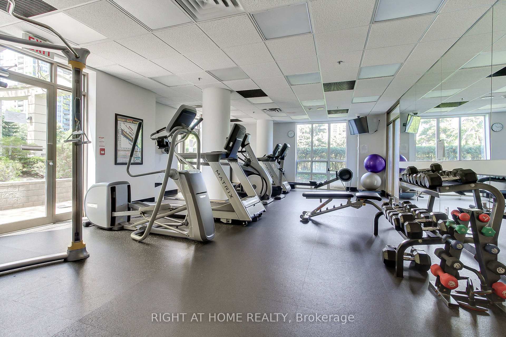 Photo 20 of Unit 907, 55 Harrison Garden Boulevard, North York, Willowdale East — HOMEH