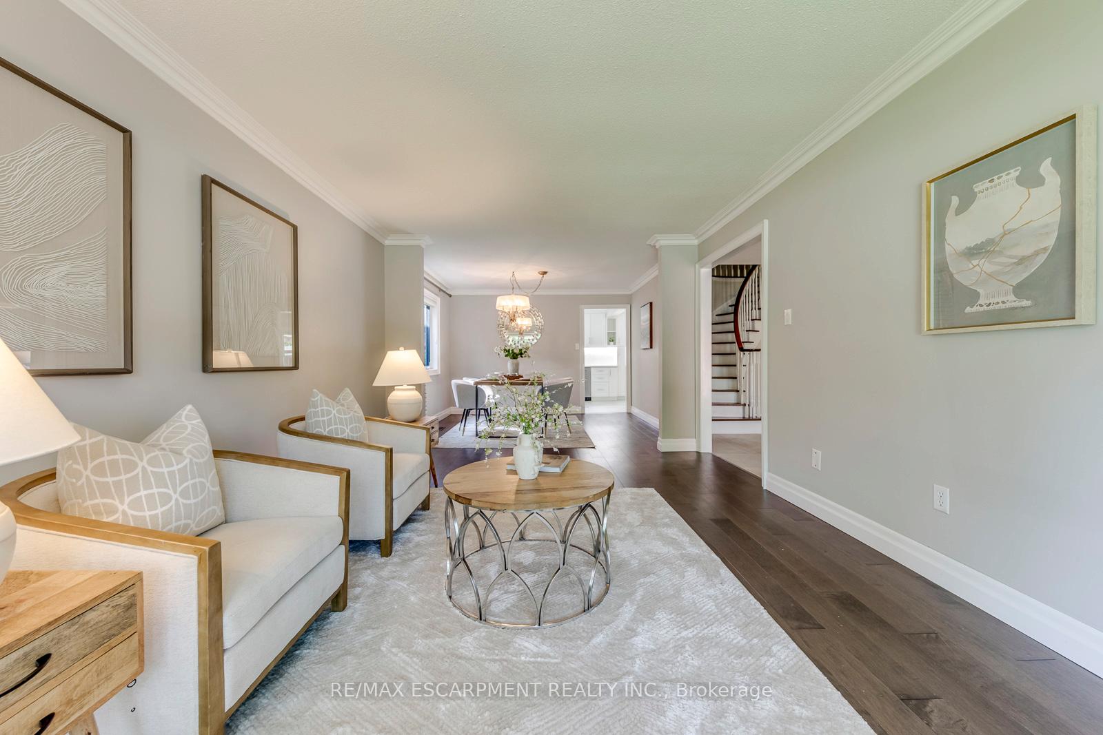 Photo 7 of 1633 Greenbriar Drive, Oakville, Glen Abbey — HOMEH