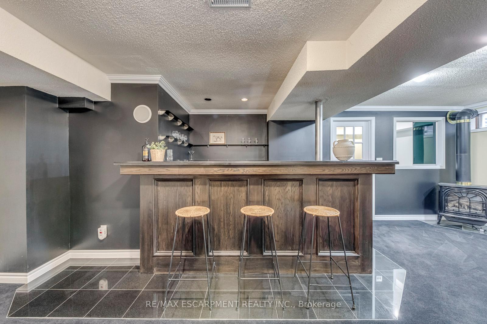 Photo 35 of 1633 Greenbriar Drive, Oakville, Glen Abbey — HOMEH
