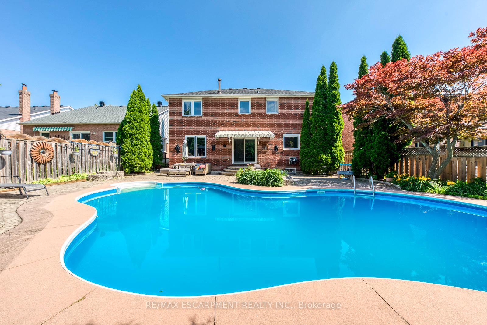 Photo 49 of 1633 Greenbriar Drive, Oakville, Glen Abbey — HOMEH