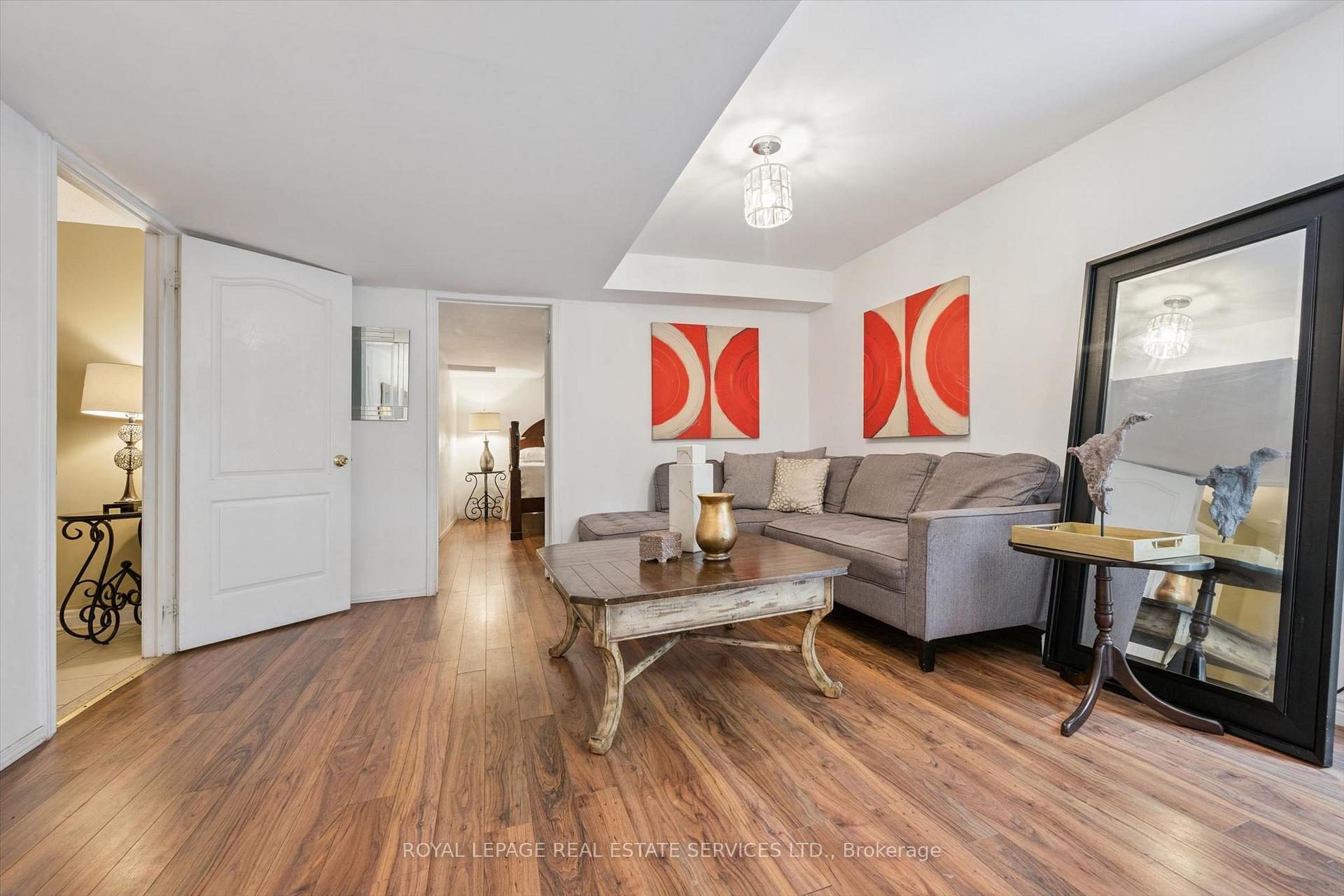 Photo 33 of 372 Creek Path Avenue, Oakville, Bronte — HOMEH