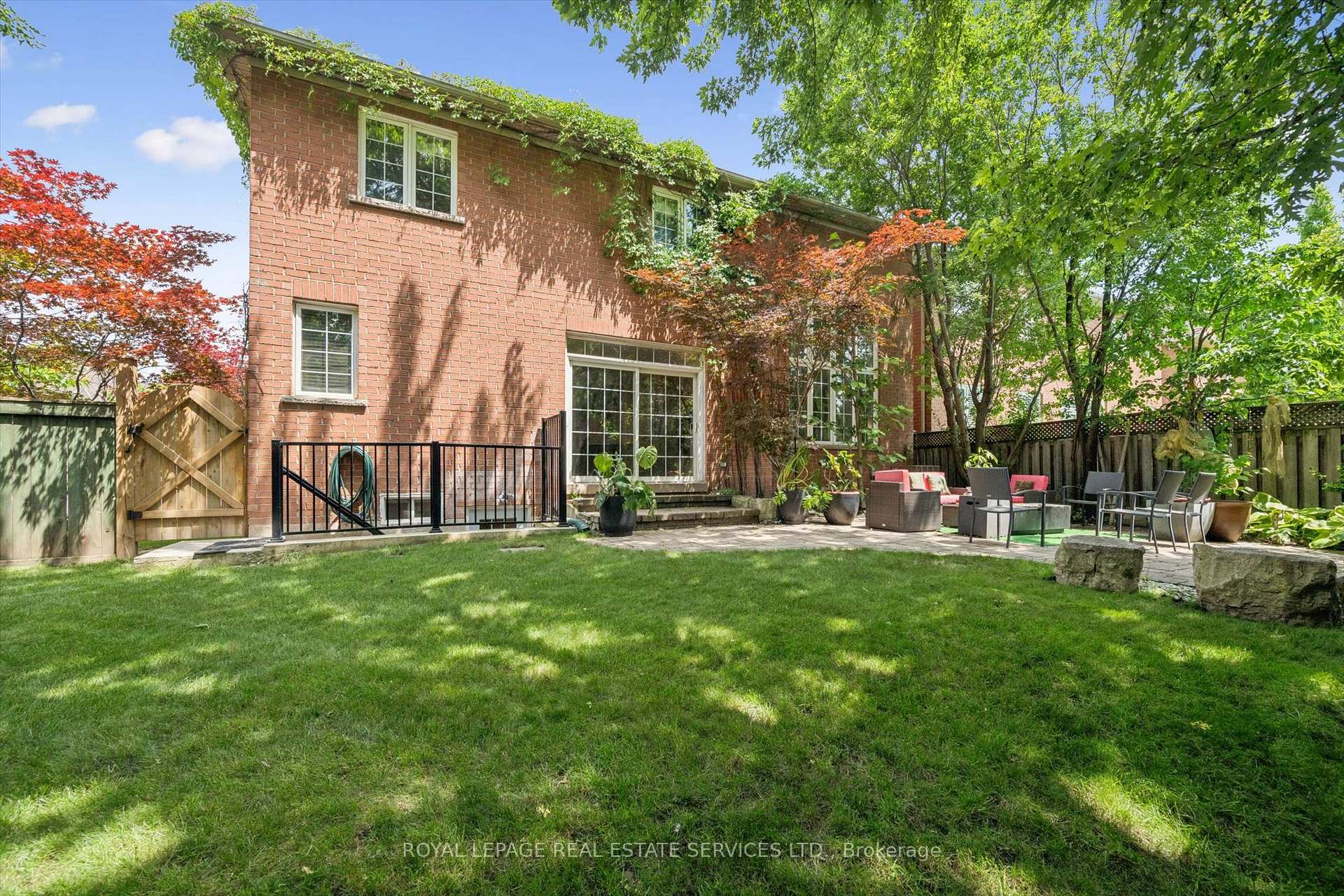 Photo 46 of 372 Creek Path Avenue, Oakville, Bronte — HOMEH