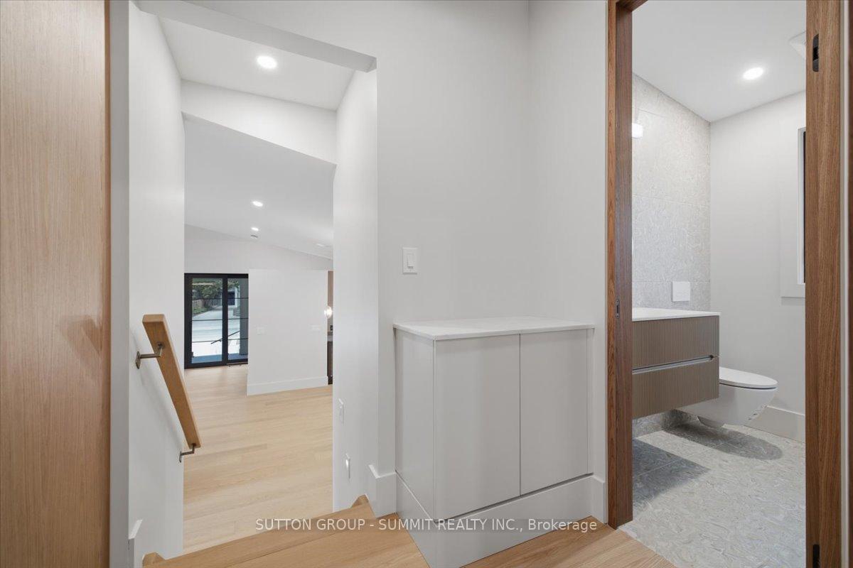Photo 12 of 160 Allan Street, Oakville, Old Oakville — HOMEH