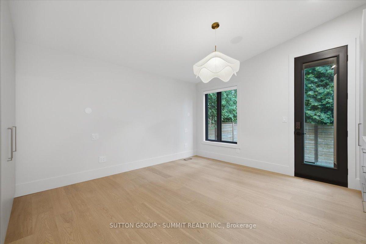 Photo 15 of 160 Allan Street, Oakville, Old Oakville — HOMEH