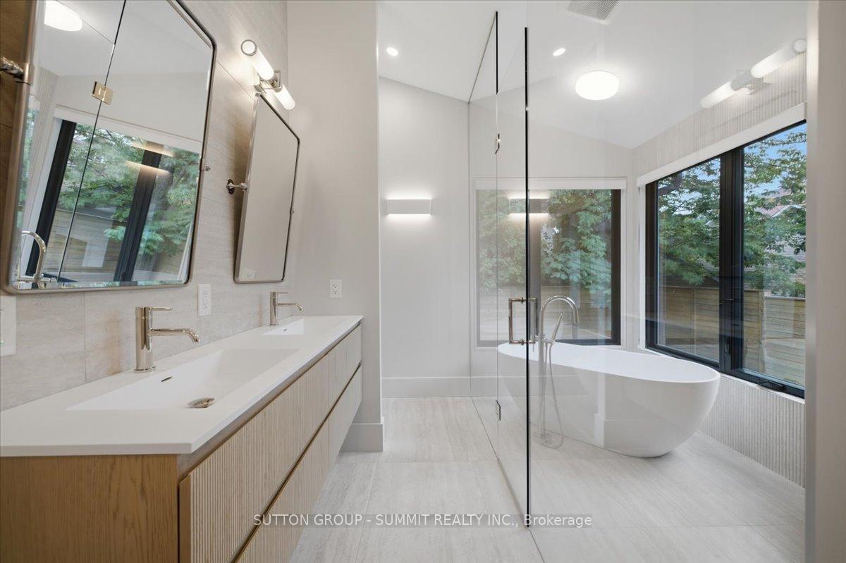 Photo 19 of 160 Allan Street, Oakville, Old Oakville — HOMEH