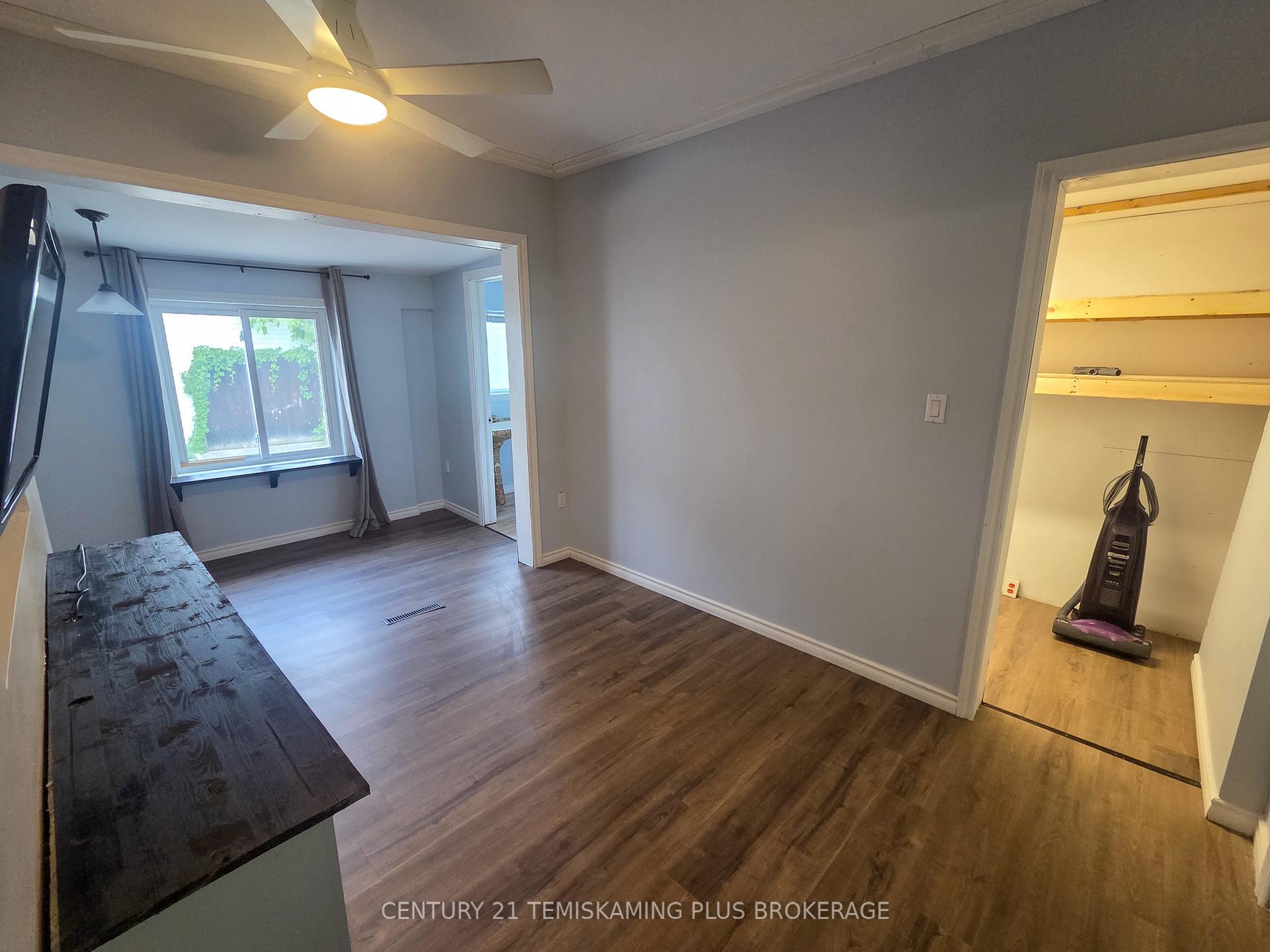 Photo 9 of 24 Baker Street, Cobalt — HOMEH