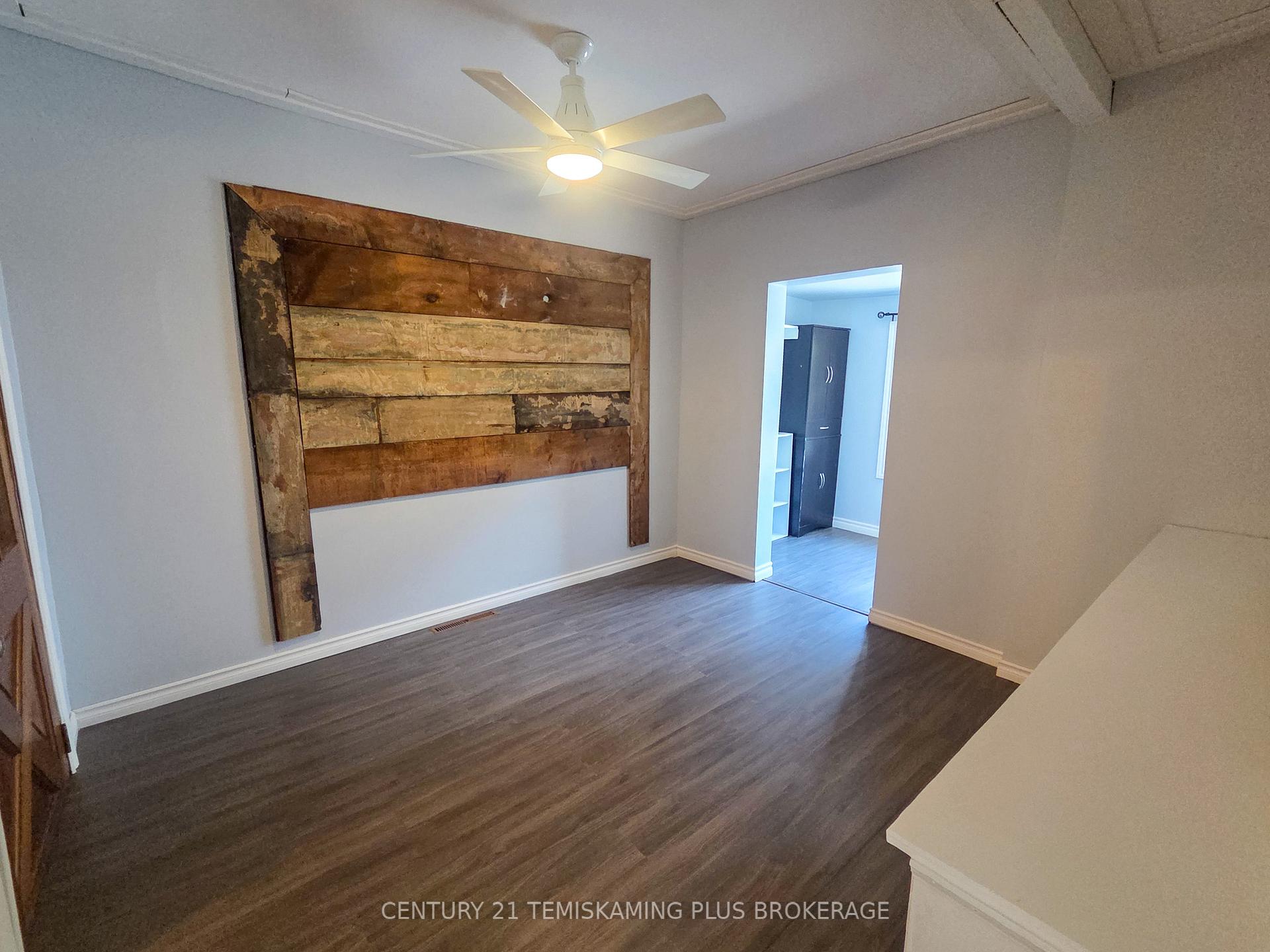 Photo 16 of 24 Baker Street, Cobalt — HOMEH