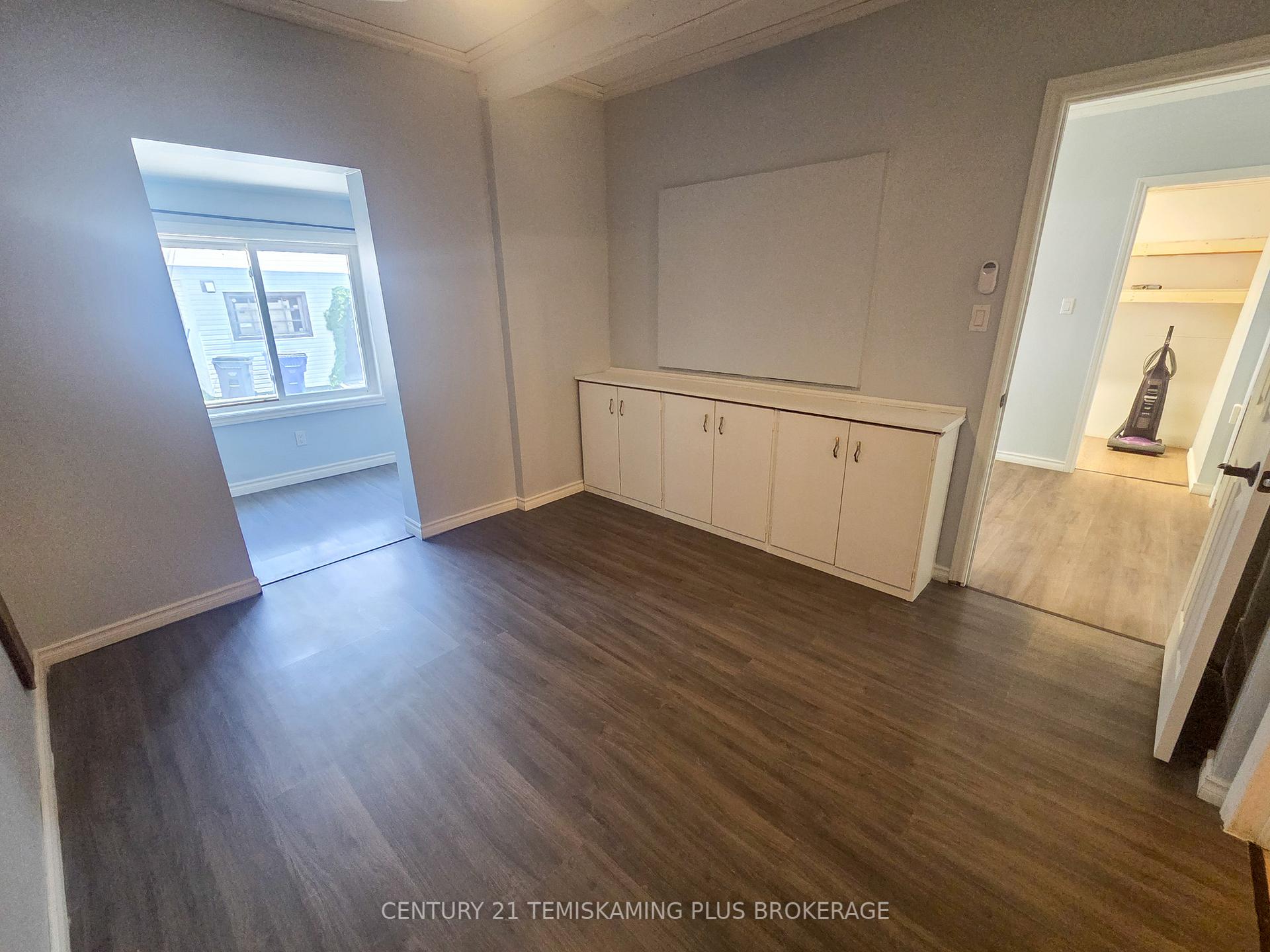 Photo 17 of 24 Baker Street, Cobalt — HOMEH