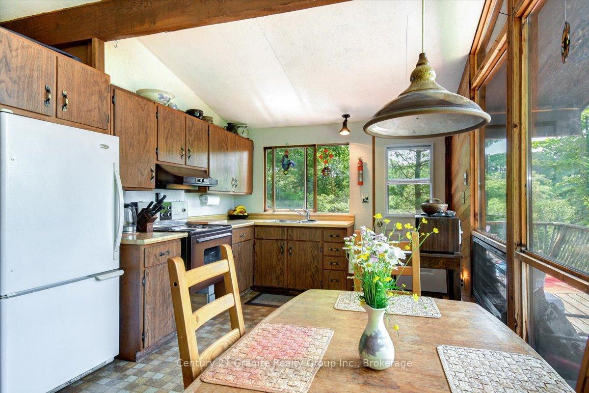 Photo 8 of 88 C Rocky Drive, Faraday — HOMEH