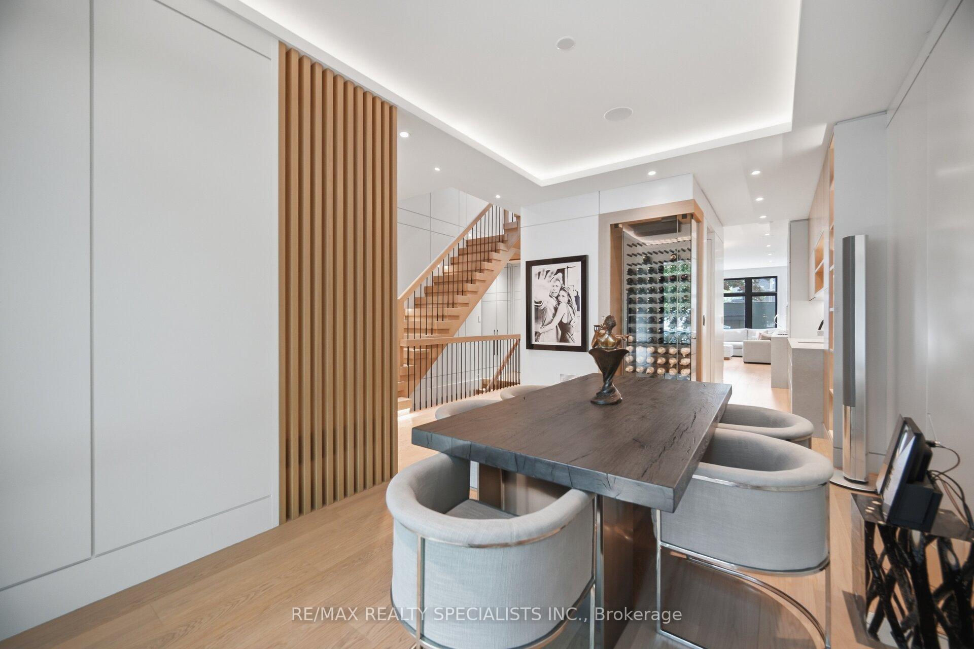 Photo 6 of 43 Summerhill Avenue, Toronto, Rosedale-Moore Park — HOMEH