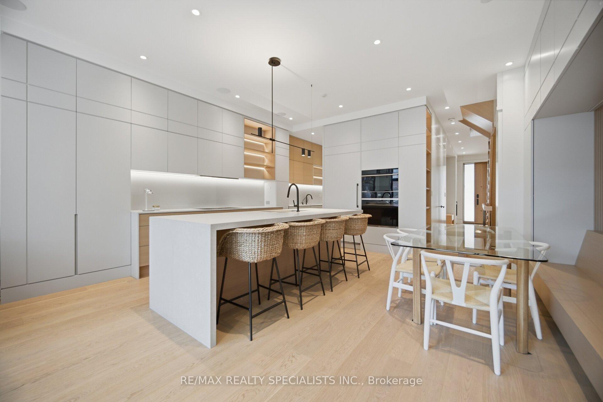 Photo 9 of 43 Summerhill Avenue, Toronto, Rosedale-Moore Park — HOMEH