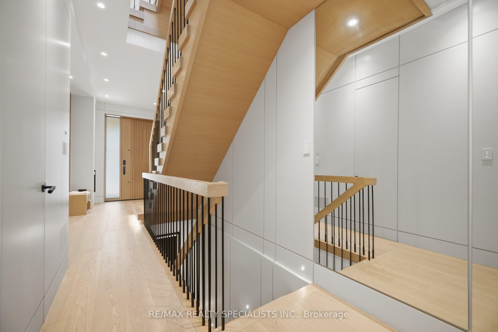 Photo 32 of 43 Summerhill Avenue, Toronto, Rosedale-Moore Park — HOMEH