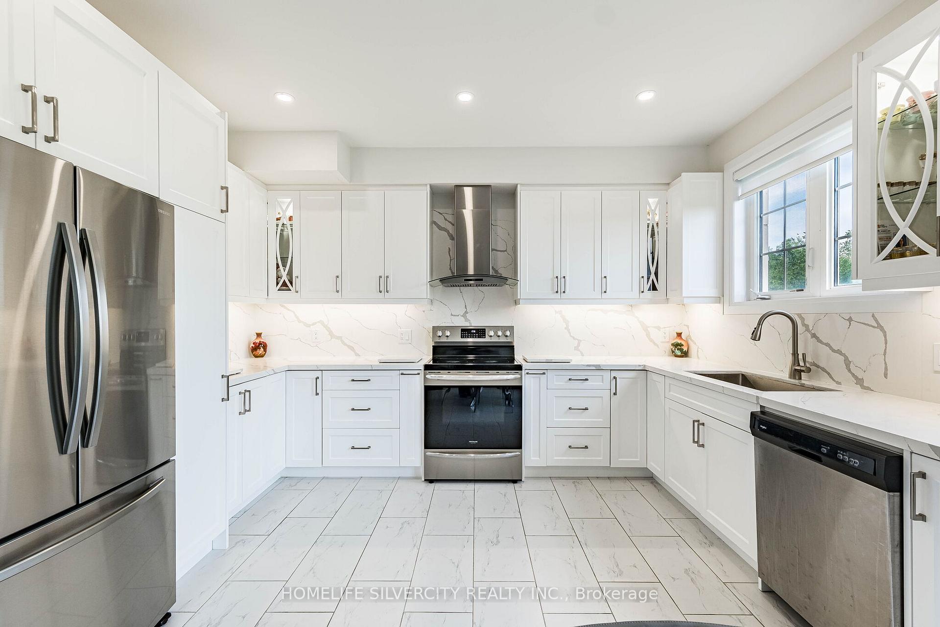 Photo 15 of 33 Rainbrook Close, Brampton, Sandringham-Wellington — HOMEH