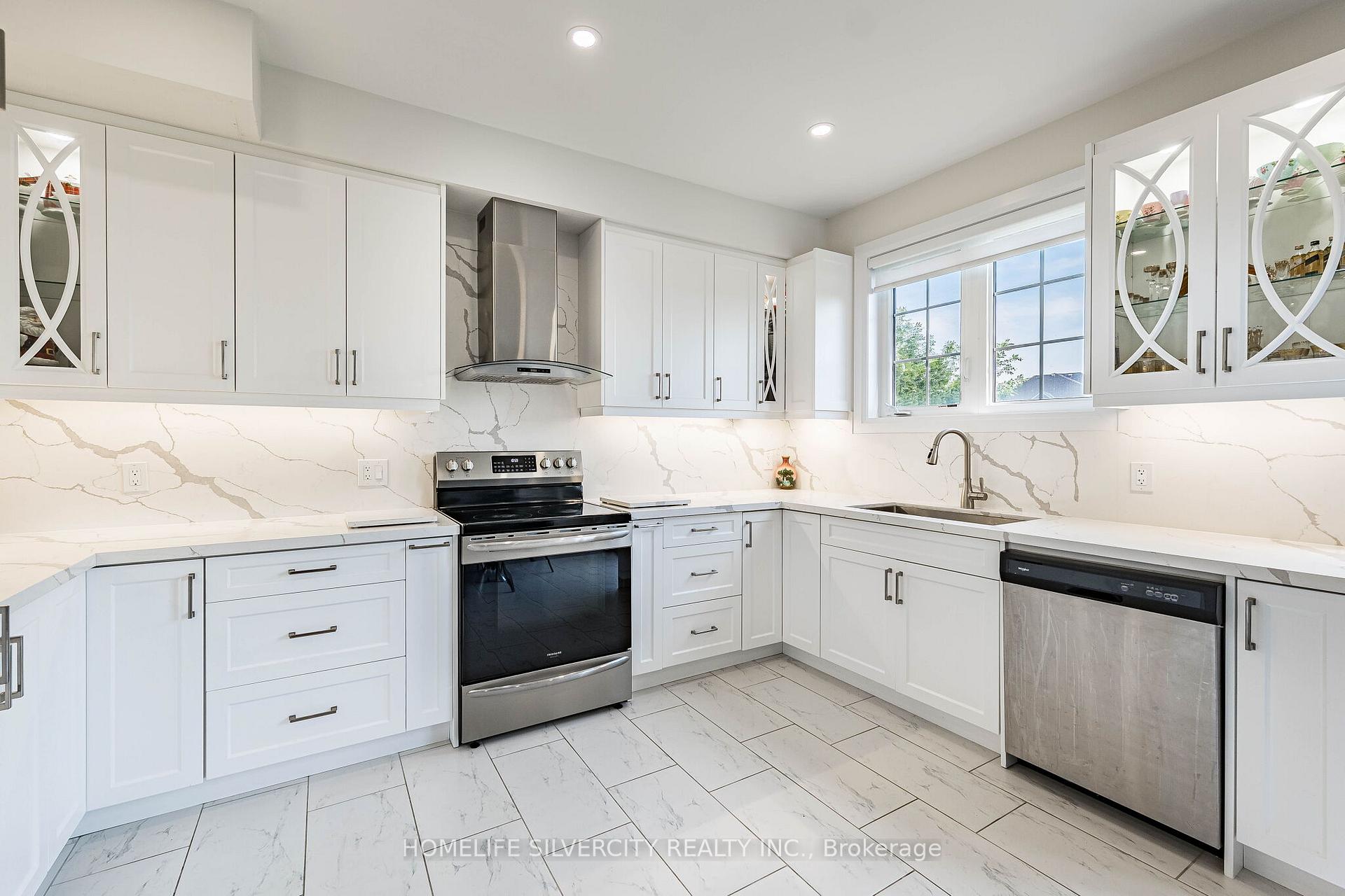 Photo 21 of 33 Rainbrook Close, Brampton, Sandringham-Wellington — HOMEH