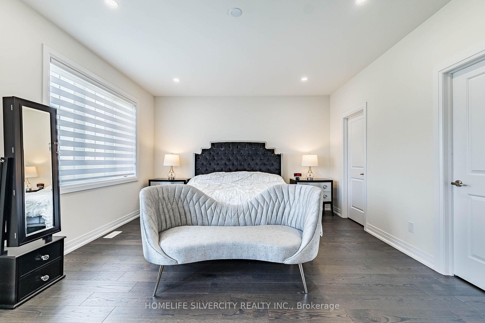 Photo 25 of 33 Rainbrook Close, Brampton, Sandringham-Wellington — HOMEH
