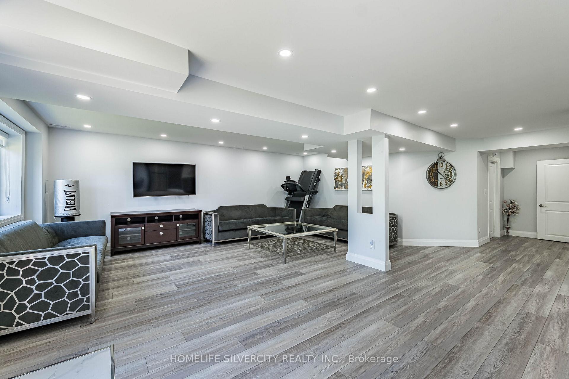 Photo 42 of 33 Rainbrook Close, Brampton, Sandringham-Wellington — HOMEH