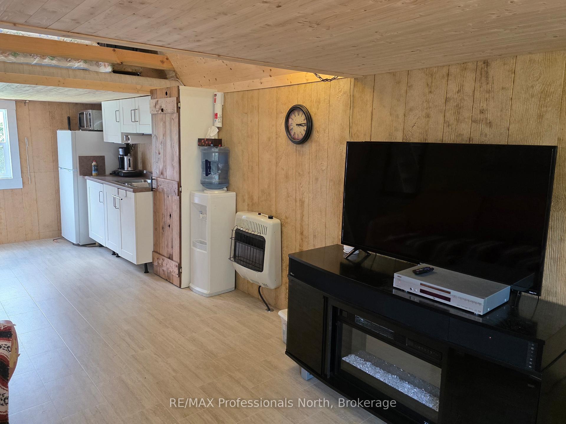 Photo 15 of 737 Hill And Gully Road, Ryerson — HOMEH