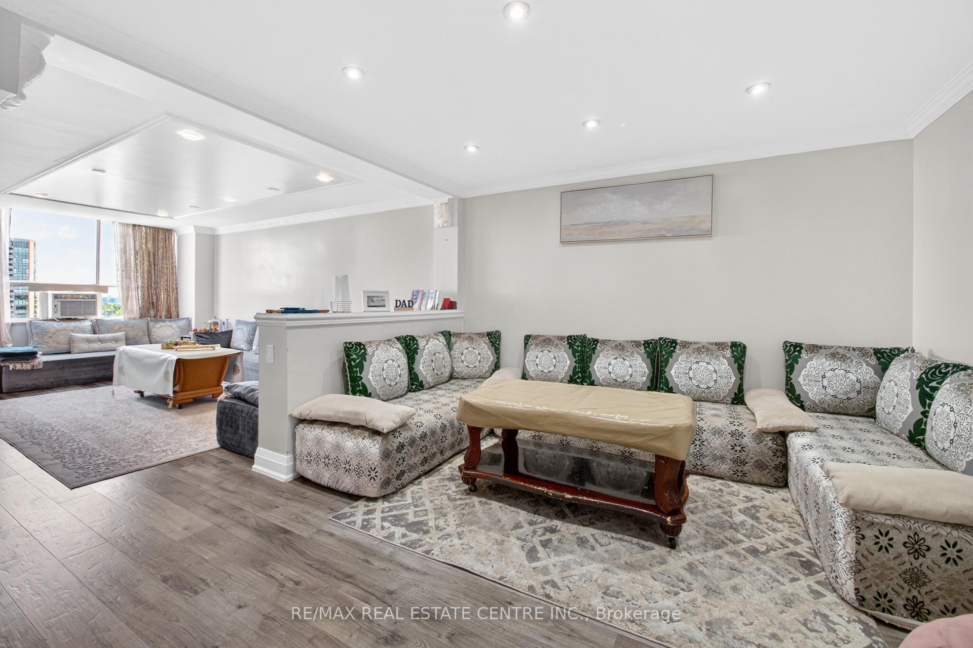 Photo 22 of Unit 1708, 320 Dixon Road, Etobicoke, Kingsview Village-The Westway — HOMEH