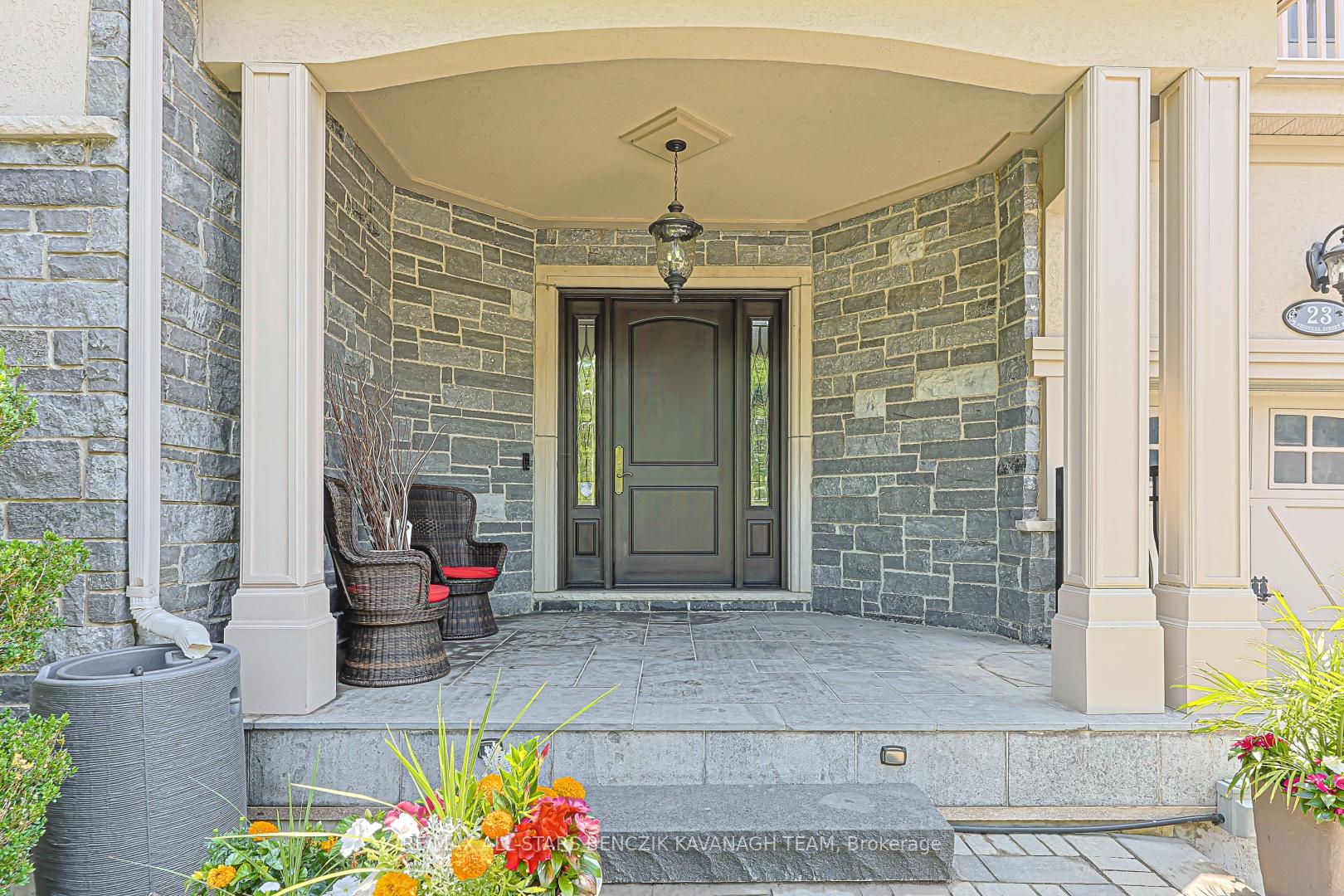 Photo 2 of 23 Princess Street, Markham, Vinegar Hill — HOMEH