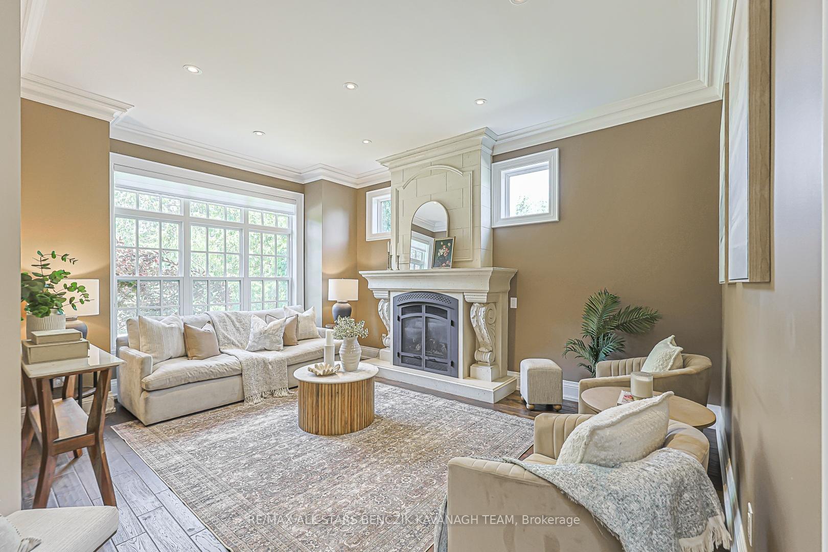 Photo 4 of 23 Princess Street, Markham, Vinegar Hill — HOMEH