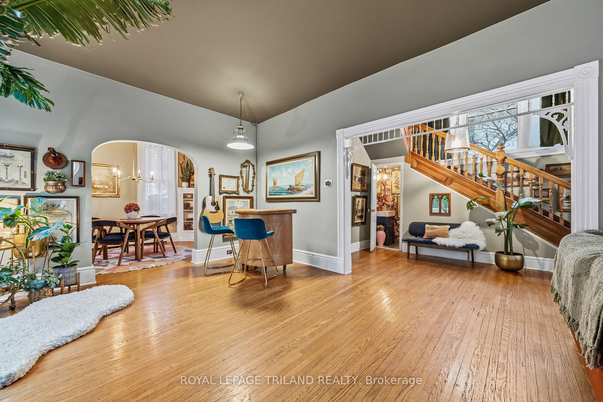 Photo 7 of 34 Gladstone Avenue, St. Thomas — HOMEH