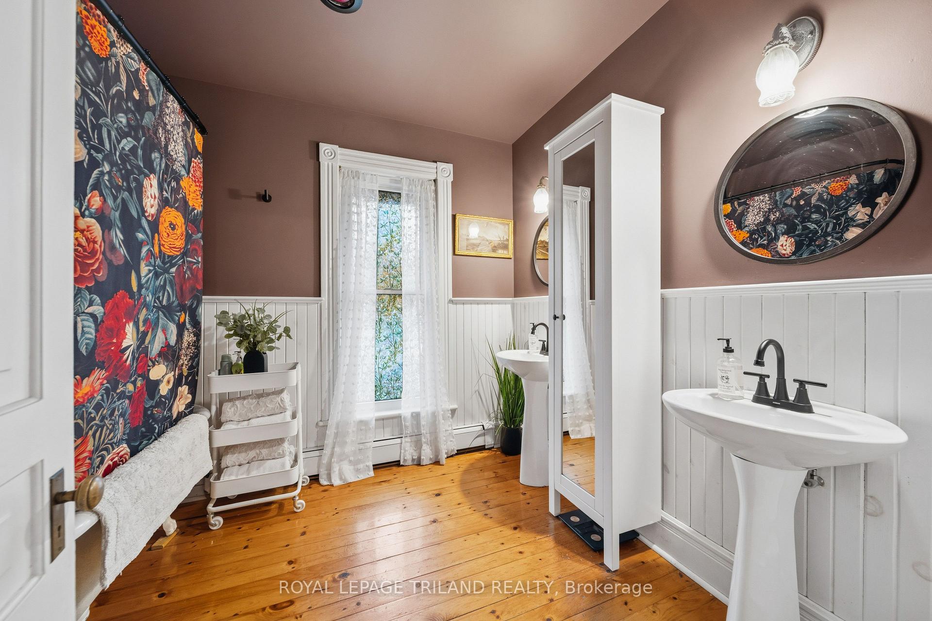 Photo 20 of 34 Gladstone Avenue, St. Thomas — HOMEH