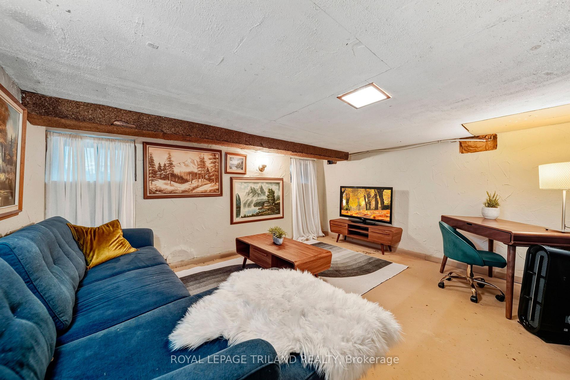 Photo 26 of 34 Gladstone Avenue, St. Thomas — HOMEH